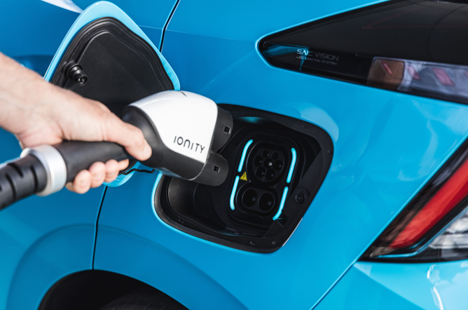 MG : une marque légendaire qui électrise le futur de la mobilité