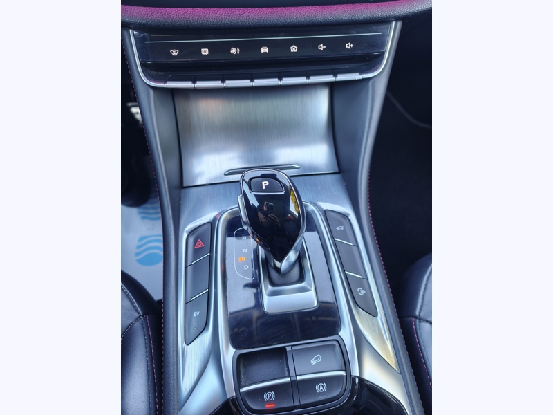 Image MG EHS Luxury PHEV  1.5 258 ch BVA10