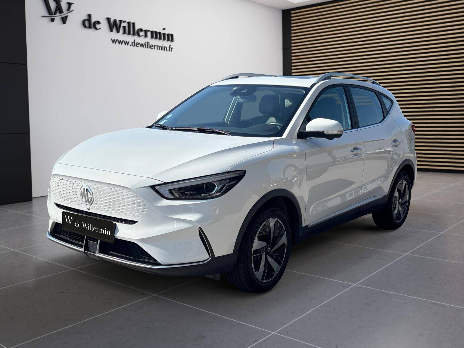 Photo MG ZS Luxury 51kWh  ZS EV Autonomie Standard 51kWh - 130 kW 2WD Luxury