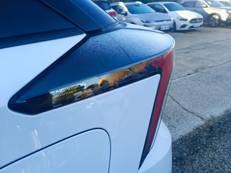 Image MG 4 Luxury   204 ch 