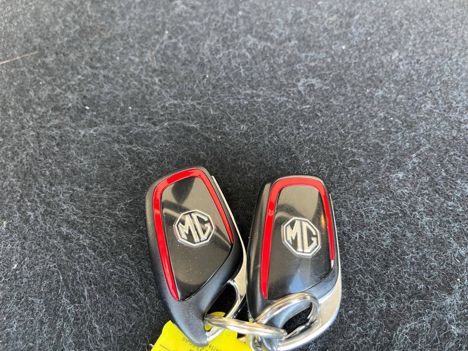 Image MG ZS EV Luxury   156 ch 