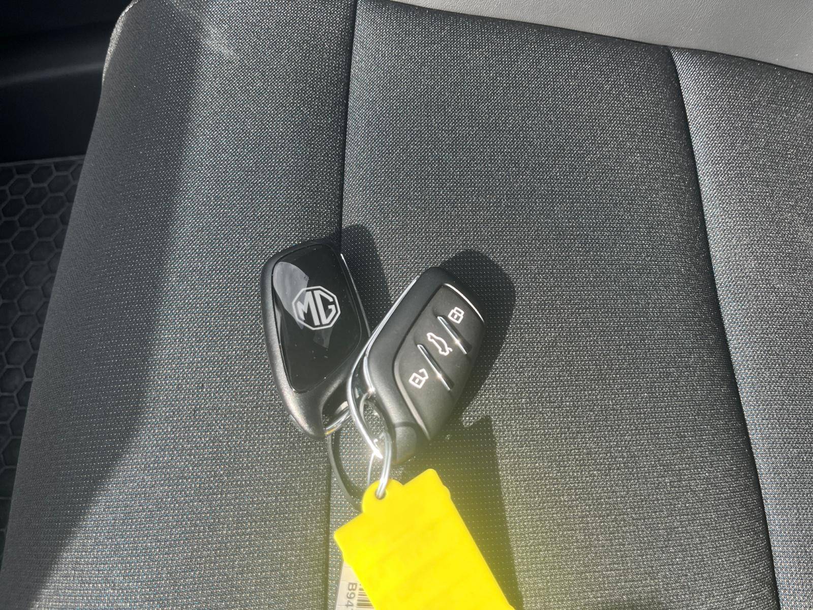 Image MG 4 Luxury   204 ch 