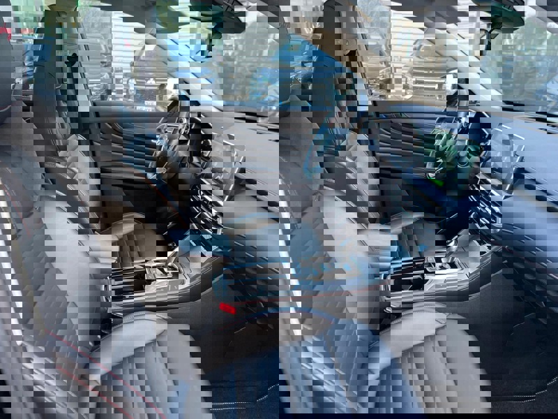 Image MG EHS Luxury PHEV  1.5 258 ch BVA10