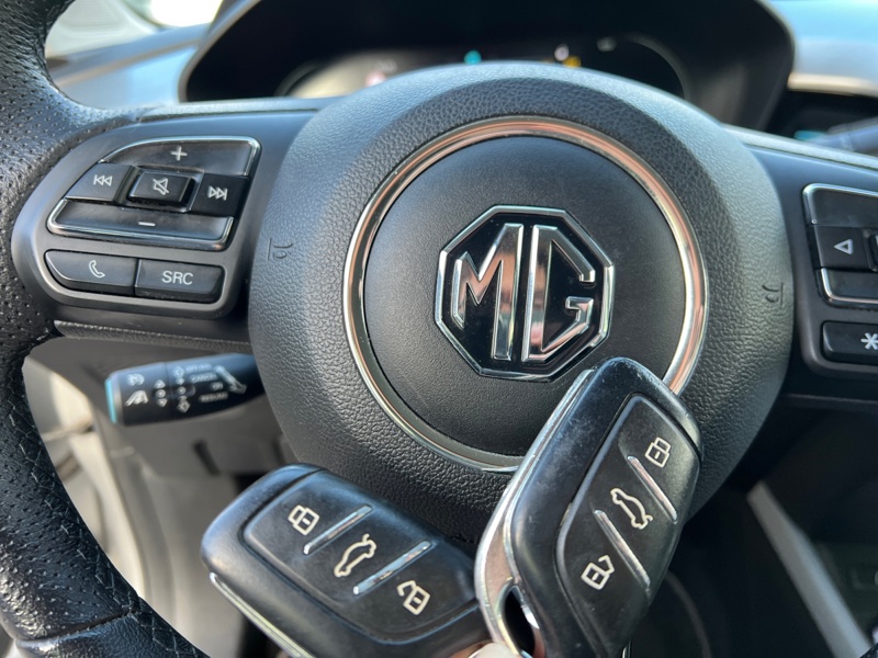 Image MG 5 Luxury   156 ch 