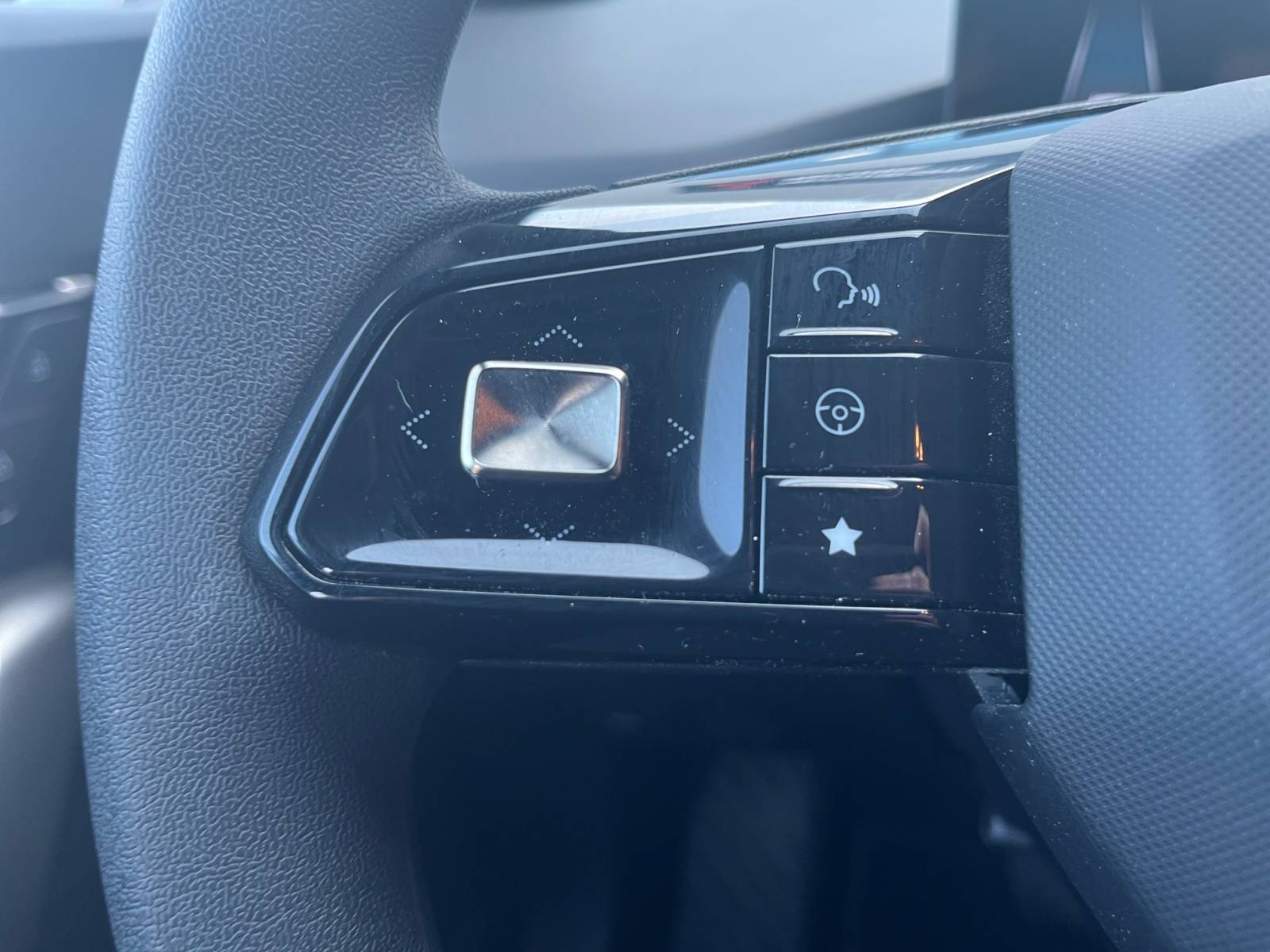 Image MG 4 Standard   170 ch 