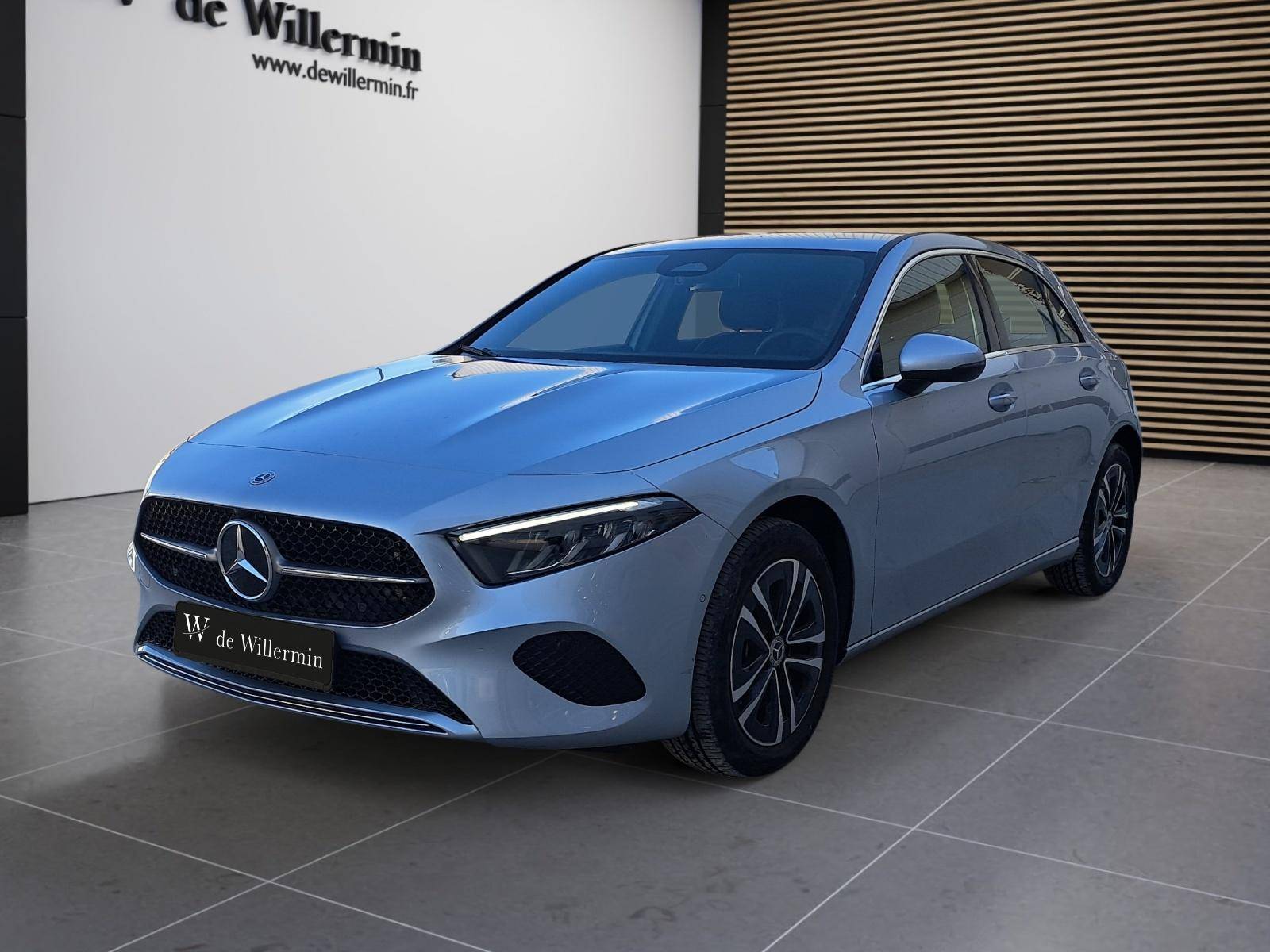 Photo MERCEDES CLASSE A Classe A 250 e Hybrid EQ 8G-DCT