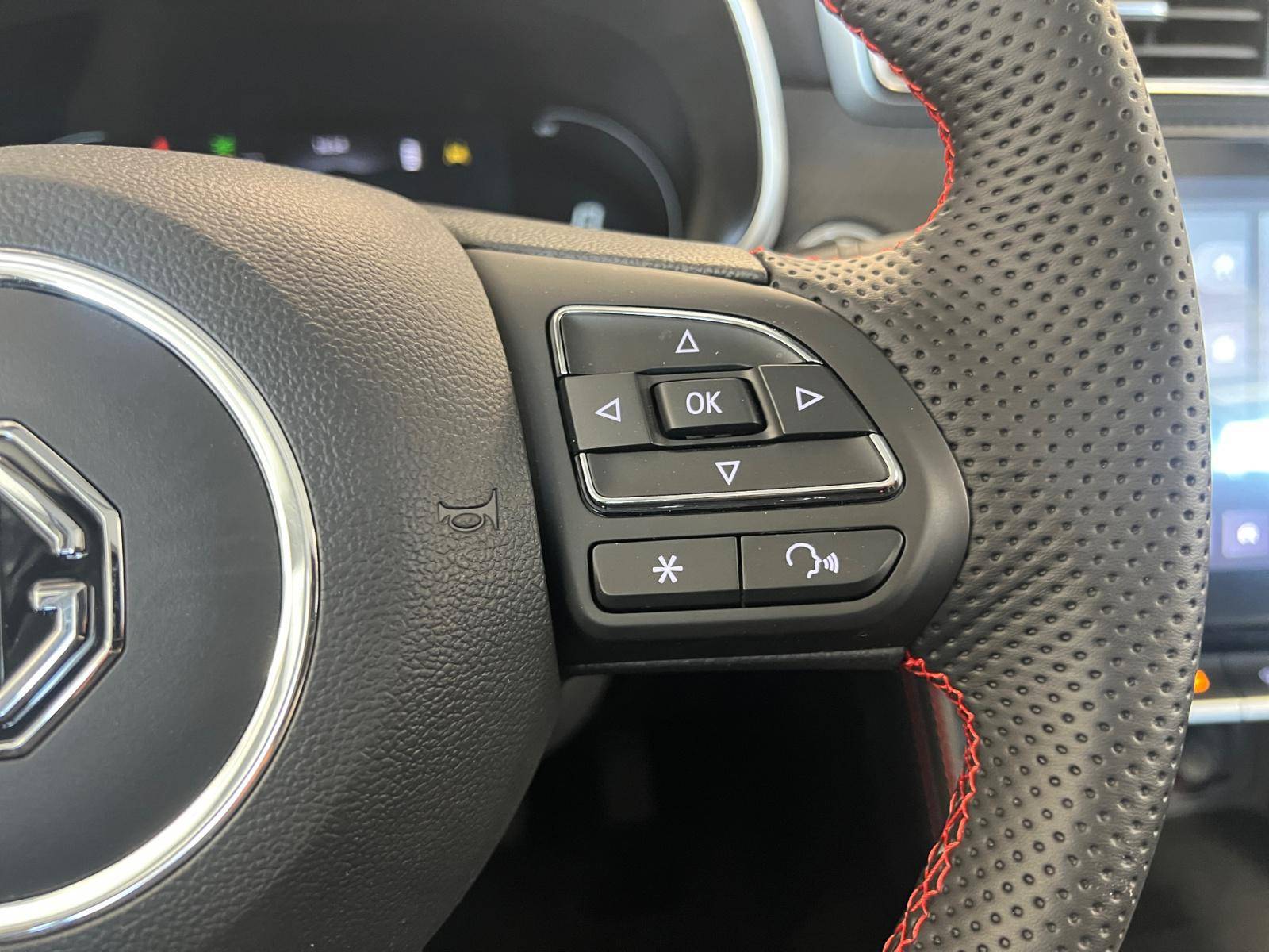 Image MG ZS Luxury 70kWh  ZS EV Autonomie Etendue 70kWh - 115 kW 2WD Luxury